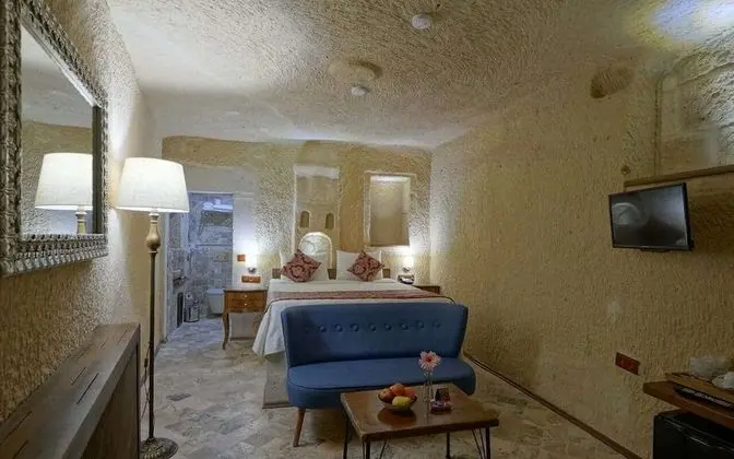 Standart Cave Room