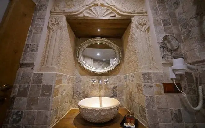 Standart Cave Room