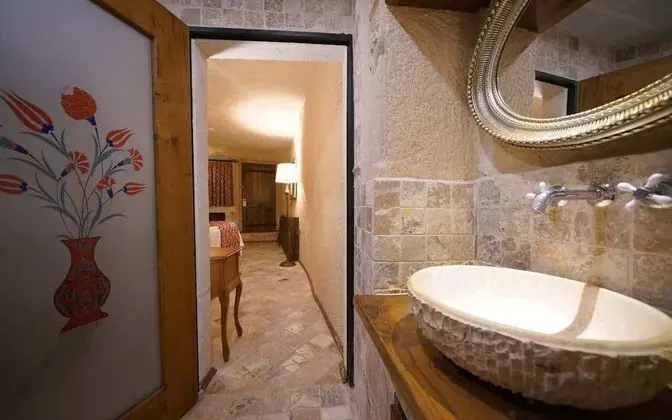 Standart Cave Room