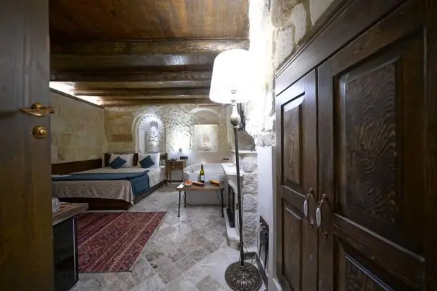 Cave Aile Odası, , Şömineli ve Jakuzili