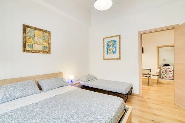 Family Apart Daire, Birden Çok Yatak (Artè House in the historical Catania)