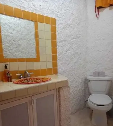 Traditional Tek Büyük Yataklı Oda