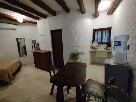 Traditional Tek Büyük Yataklı Oda