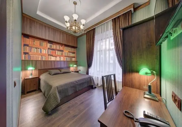 Standard Tek Büyük Yataklı Oda