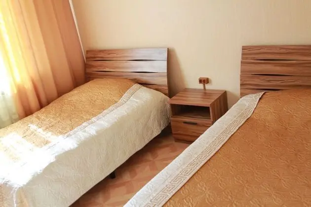 Standard Tek Büyük veya İki Ayrı Yataklı Oda