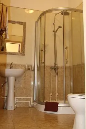 Standard Tek Büyük veya İki Ayrı Yataklı Oda
