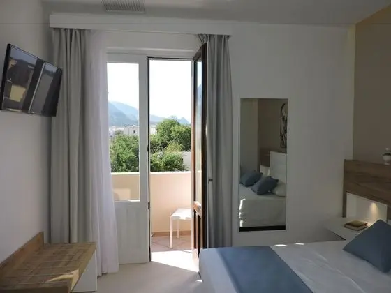 Superior Büyük Yataklı Tek Kişilik Oda, Balkon