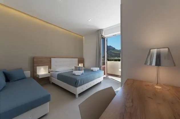 Superior Üç Kişilik Oda, Balkon