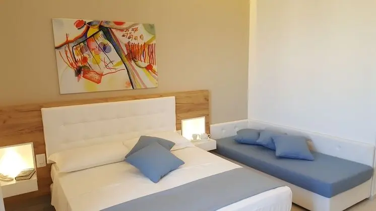 Superior Üç Kişilik Oda, Balkon