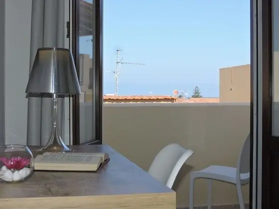 Superior Üç Kişilik Oda, Balkon