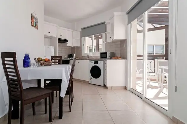 Superior Apart Daire, 1 Yatak Odası, Balkon, Havuz Manzaralı