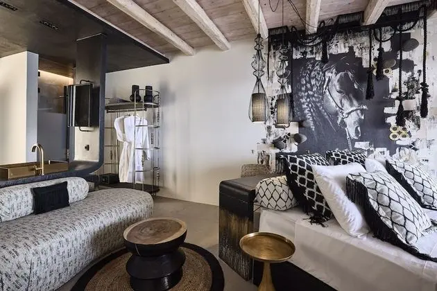 Signature Süit, Sıcak Su Küveti, Deniz Manzaralı