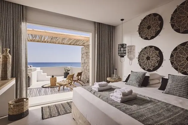 Suite Mini Pool Sea View