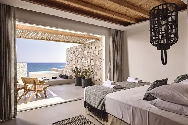 Suite Mini Pool Sea View