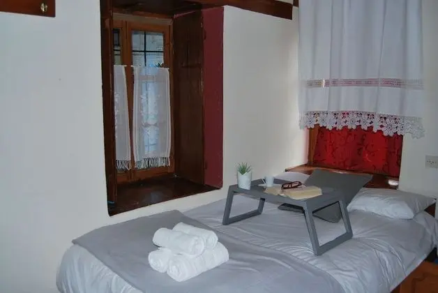 Traditional Dört Kişilik Oda, 2 Çift Kişilik Yatak, Sigara İçilmez