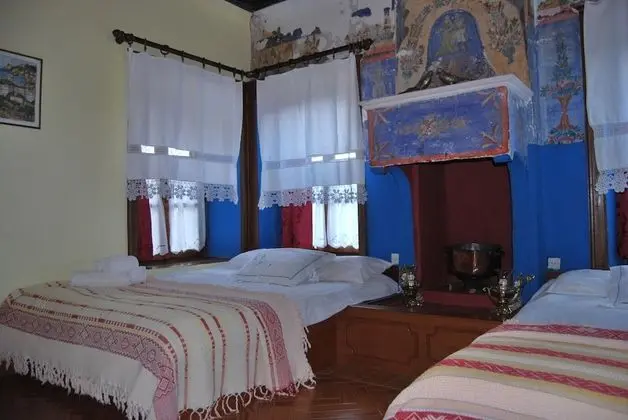 Traditional Dört Kişilik Oda, 2 Çift Kişilik Yatak, Sigara İçilmez