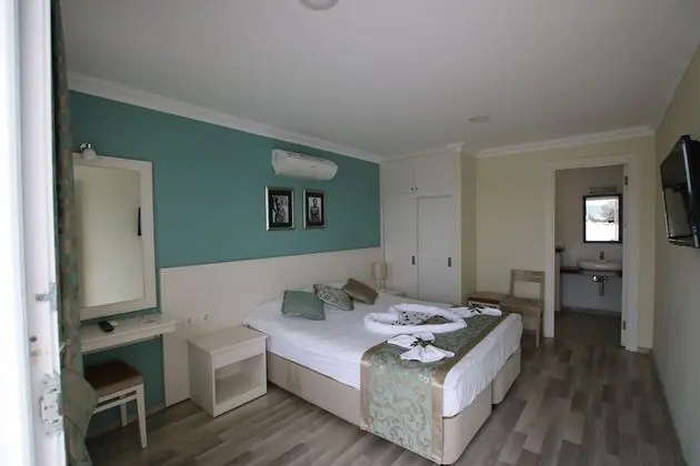 Luxury Tek Büyük Yataklı Oda