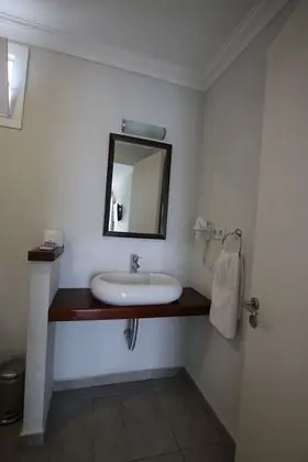 Luxury Tek Büyük Yataklı Oda
