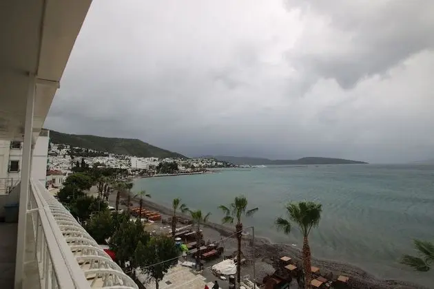 Luxury Tek Büyük Yataklı Oda