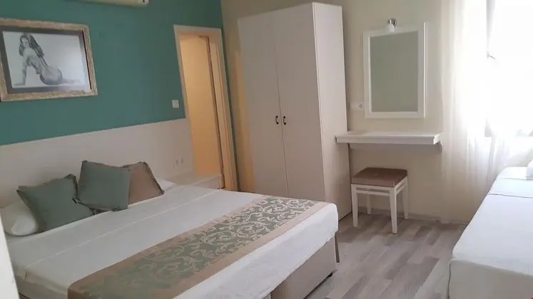 Standart Oda Deniz Manzaralı - Çift Kişilik