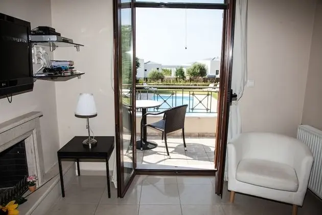 Villa, 4 Yatak Odası, Kişiye Özel Havuzlu