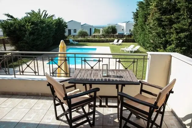 Villa, 4 Yatak Odası, Kişiye Özel Havuzlu