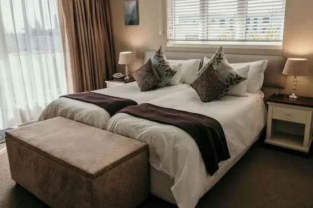 Comfort Tek Büyük veya İki Ayrı Yataklı Oda