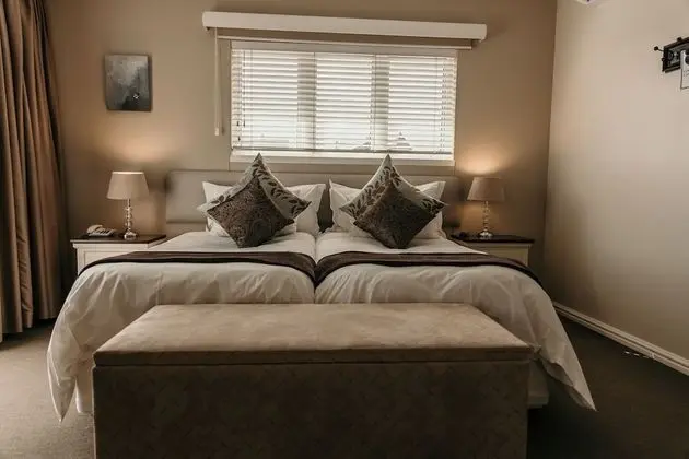 Comfort Tek Büyük veya İki Ayrı Yataklı Oda
