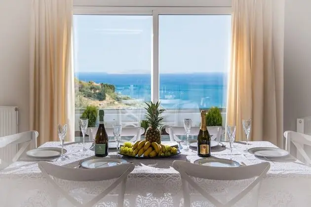 Villa, Deniz Manzaralı