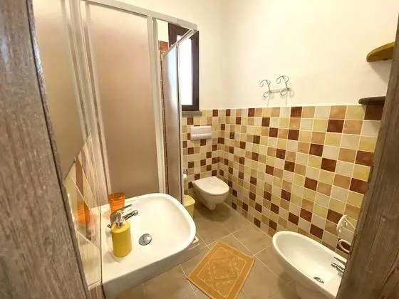 Tek Büyük Yataklı Oda, Banyolu/Duşlu