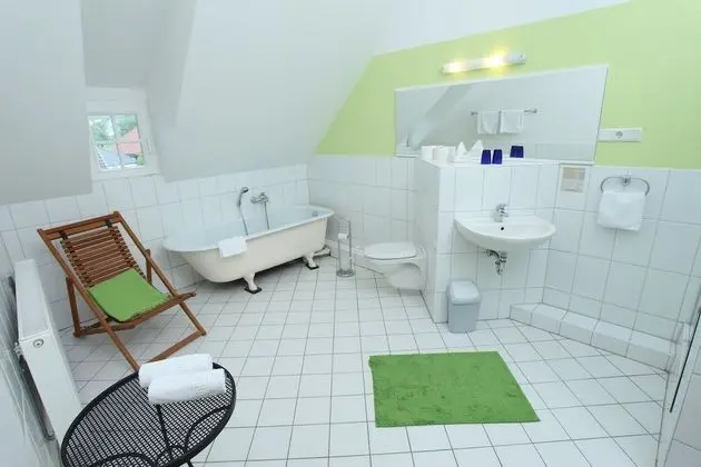 Superior Tek Büyük veya İki Ayrı Yataklı Oda