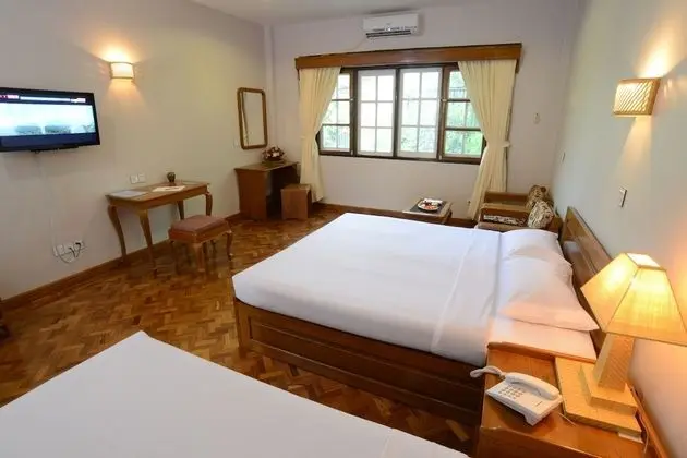 Deluxe Üç Kişilik Oda