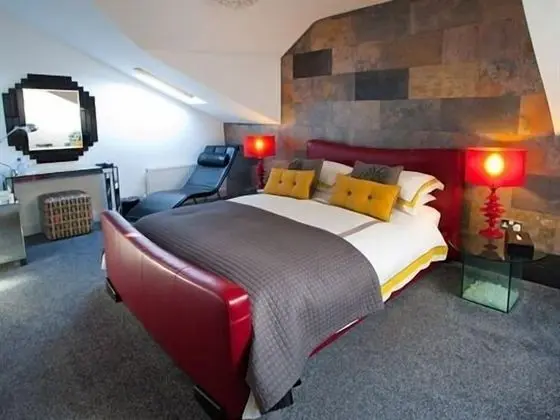 Tek Büyük Yataklı Oda (Room 8)