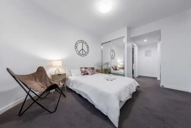 Panoramic Tek Büyük Yataklı Oda