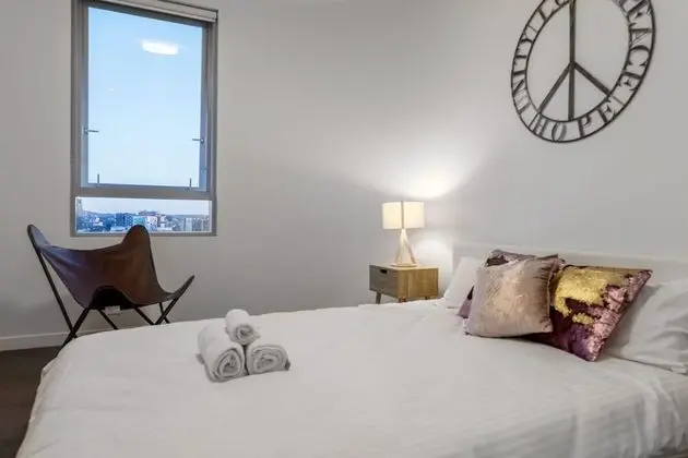 Panoramic Tek Büyük Yataklı Oda