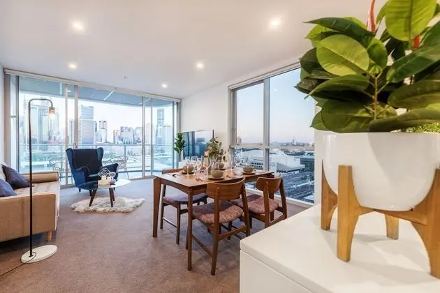 Panoramic Tek Büyük Yataklı Oda