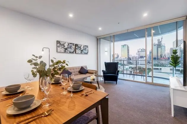 Panoramic Tek Büyük Yataklı Oda