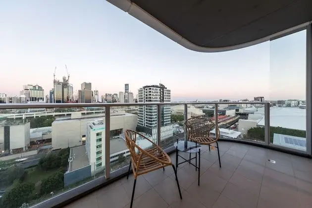 Panoramic Tek Büyük Yataklı Oda