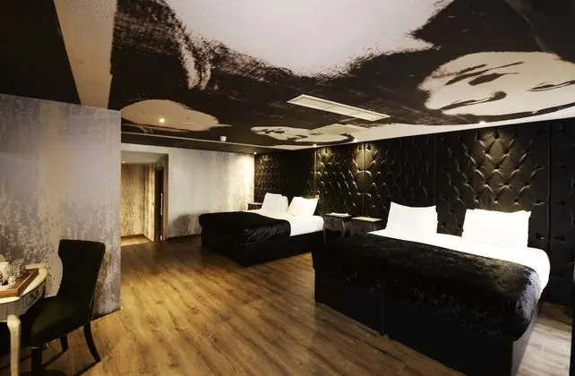 Luxury Oda, Jakuzi (sleeps 6)