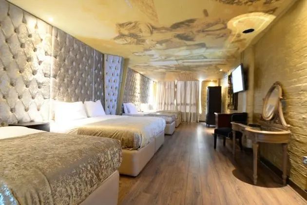 Luxury Oda, Jakuzi (sleeps 6)