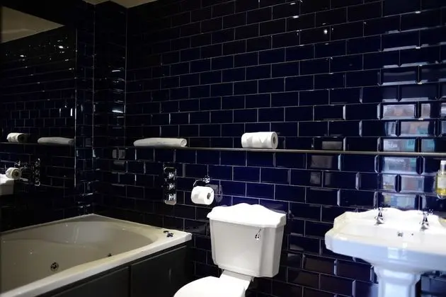 Luxury Tek Büyük Yataklı Oda, Jakuzi (sleeps 4)