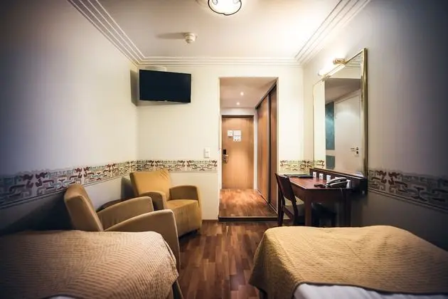 Comfort, İki Tek Kişilik Yataklı