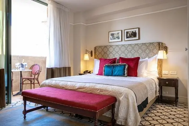 Standard Tek Büyük veya İki Ayrı Yataklı Oda, Balkon, Avlu