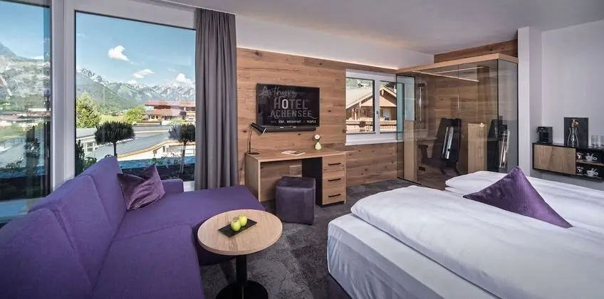 Deluxe Tek Büyük Yataklı Oda (Karwendel)