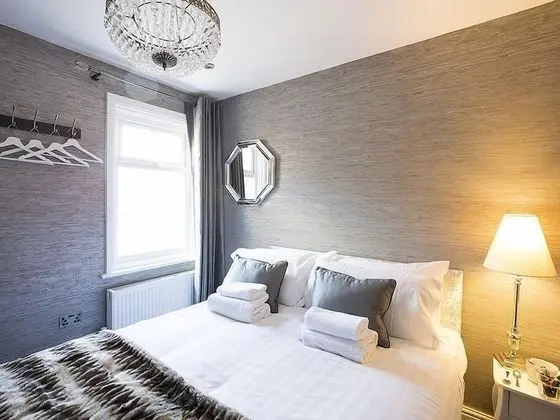 Basic Tek Büyük Yataklı Oda, Banyolu/Duşlu, Bahçe Manzaralı