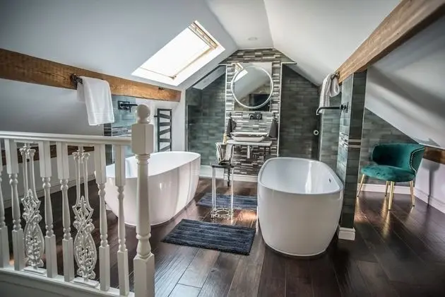 Çatı Katı Süiti (Penthouse), Banyolu/Duşlu (Thomas Shelby Suite)