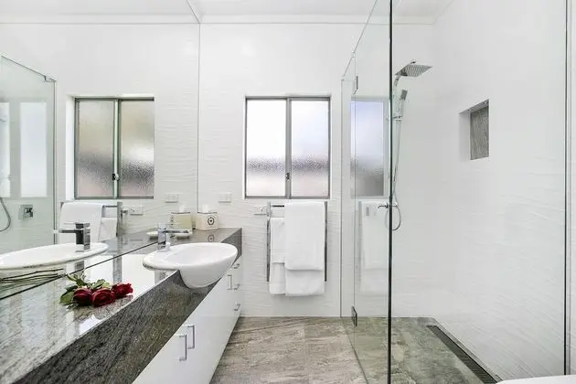 Luxury Çatı Katı Süiti (Penthouse), 1 En Büyük (King) Boy Yatak, Koy Manzaralı, Denize Bakan