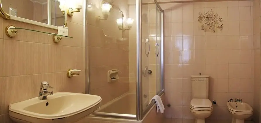 Deluxe Tek Büyük Yataklı Oda, Şehir Manzaralı