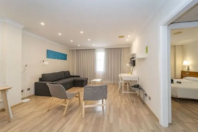 City Apart Daire (2 adults and 1 child)