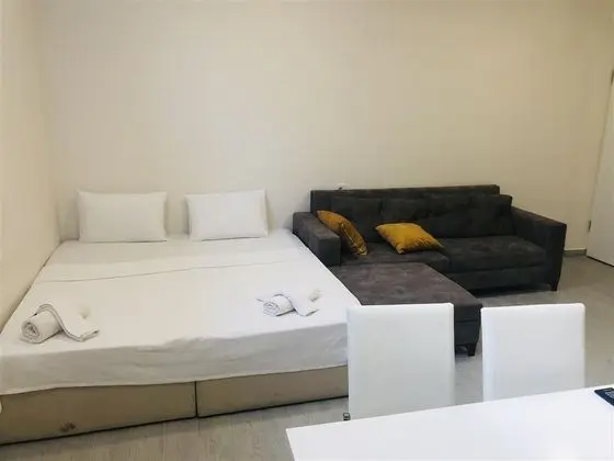 1+0 STÜDYO DAİRE BODRUM KAT